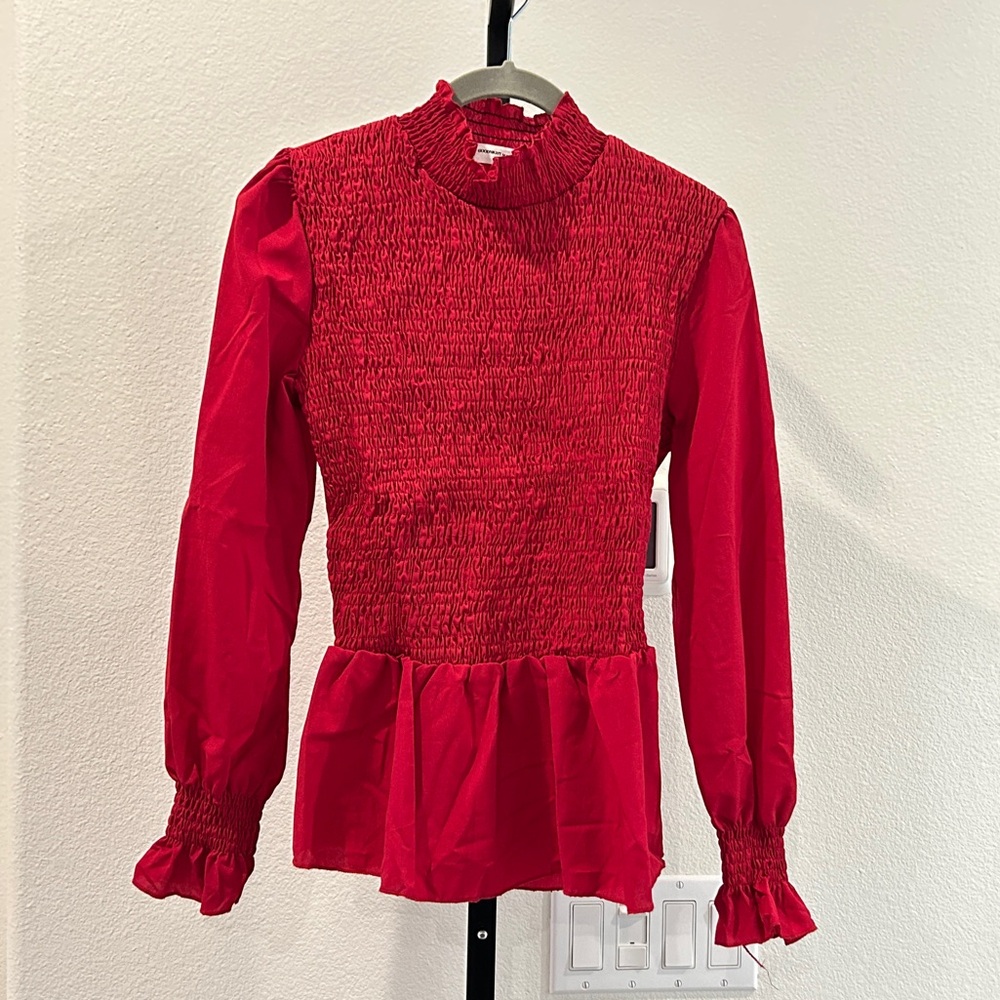 Goodnight Macaroon Red Mock Neck Blouse, Size‎ S
